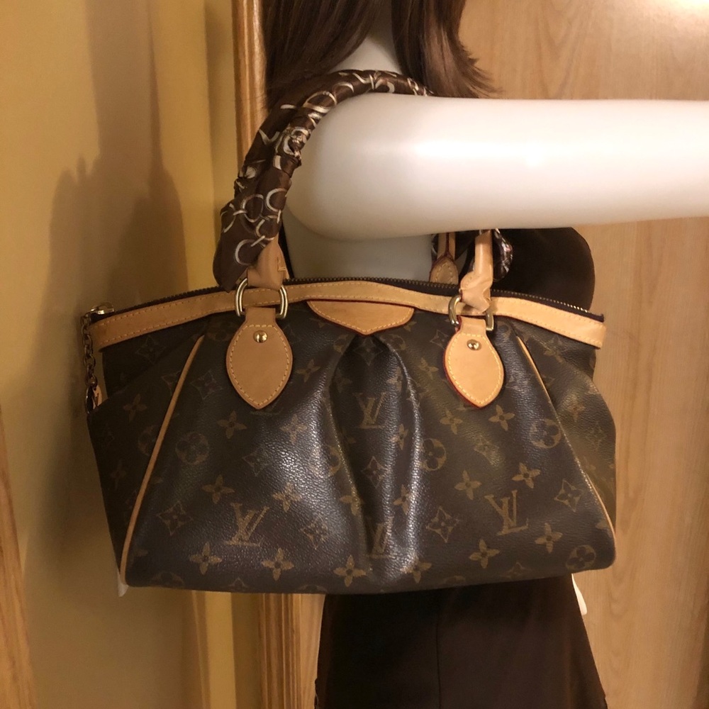 LV Tivoli PM Hand bag